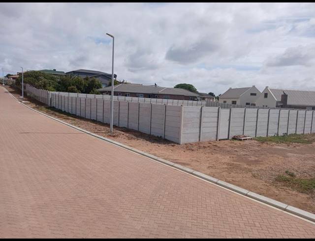 LAND FOR SALE IN STILBAAI-WES